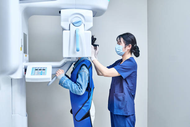 Best Emergency Dental Care for Broken or Chipped Teeth in French Island, WI